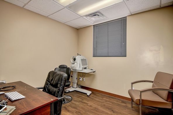 East Valley Medical Office Condo | For Lease: 604 W Warner Rd Bldg B, Chandler, AZ 85225